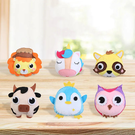 Animal Friends Sewing Kit
